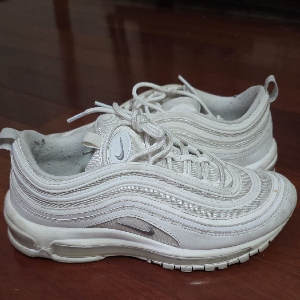 Nike Cream Air Max Sneakers